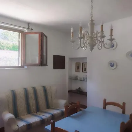 La Casina Tra Le Torri Apartman *